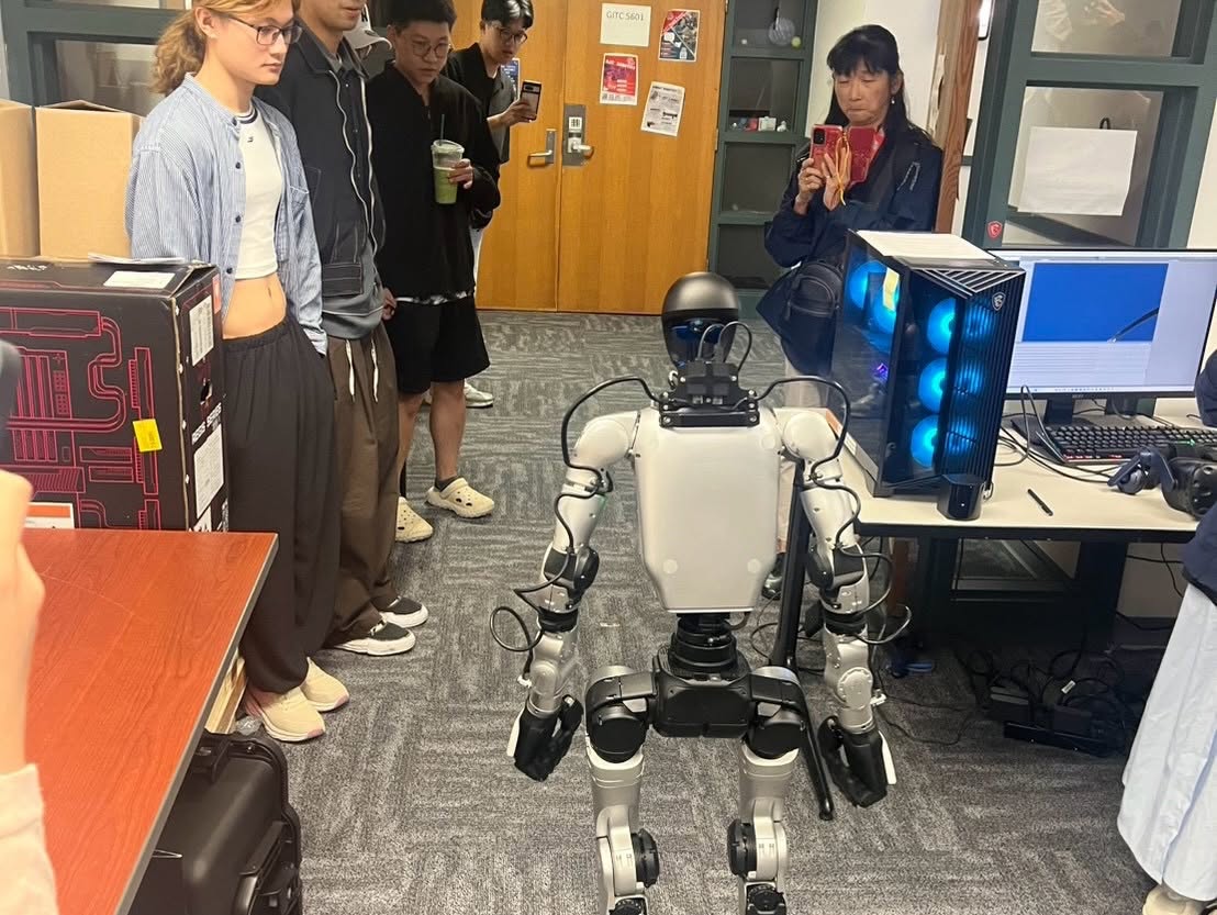 課堂中機器人展示